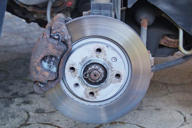 car brake disc worn pad